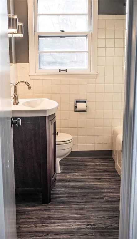 7328 Hardy Street — photo 22