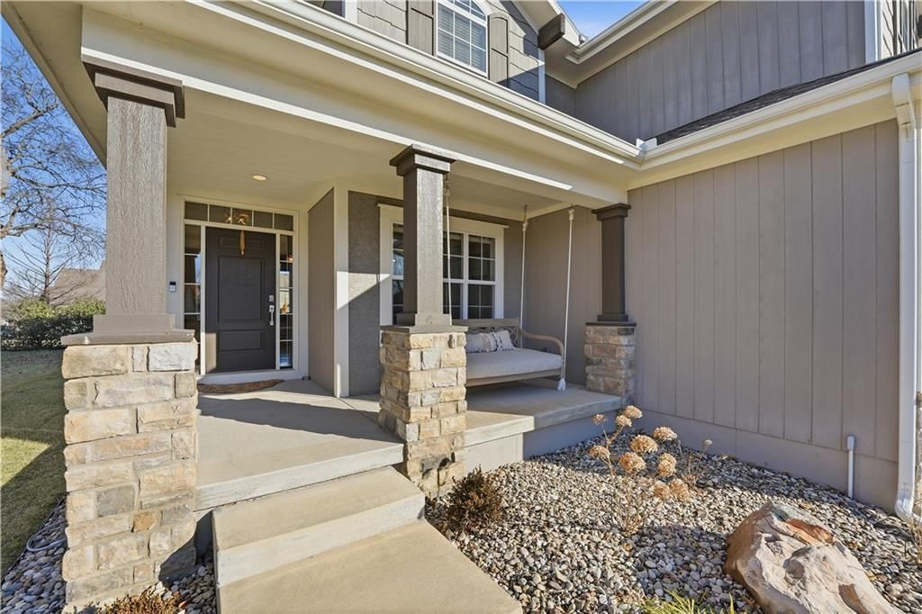 16936 W 163rd Terrace — photo 41