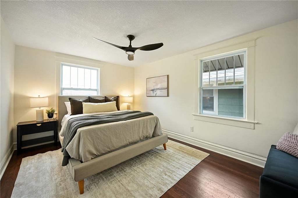 1621 W 41st Street — photo 14