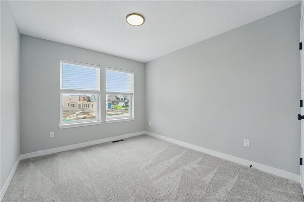 8810 SW 10th Street — photo 6