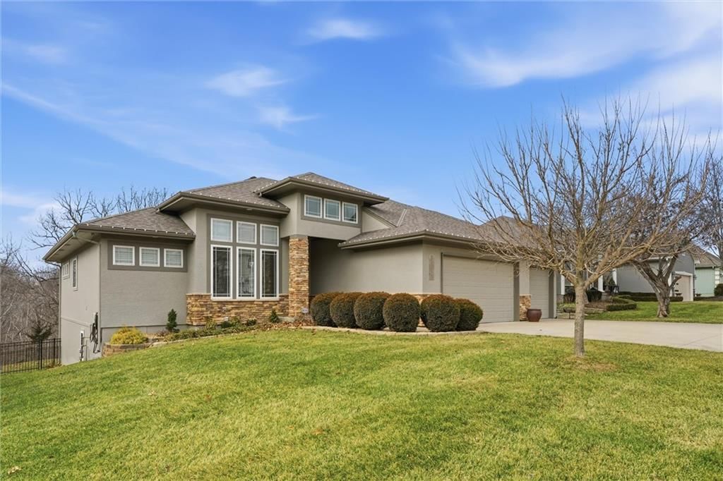 8608 Ridgeway Court, Raytown, MO