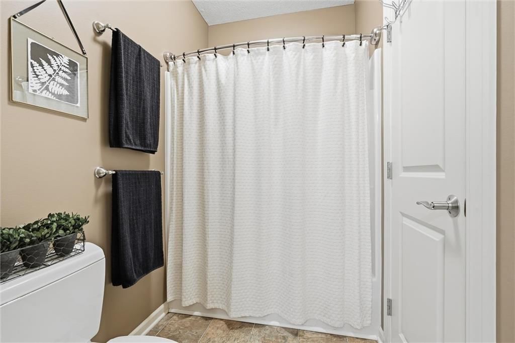 8608 Ridgeway Court — photo 26