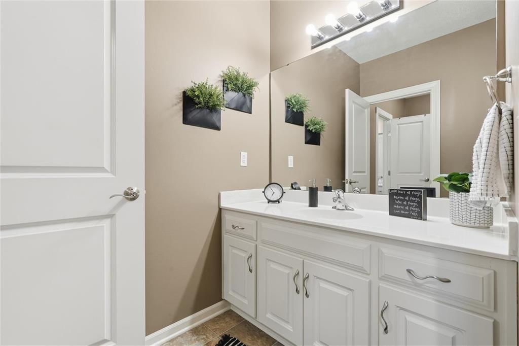 8608 Ridgeway Court — photo 29