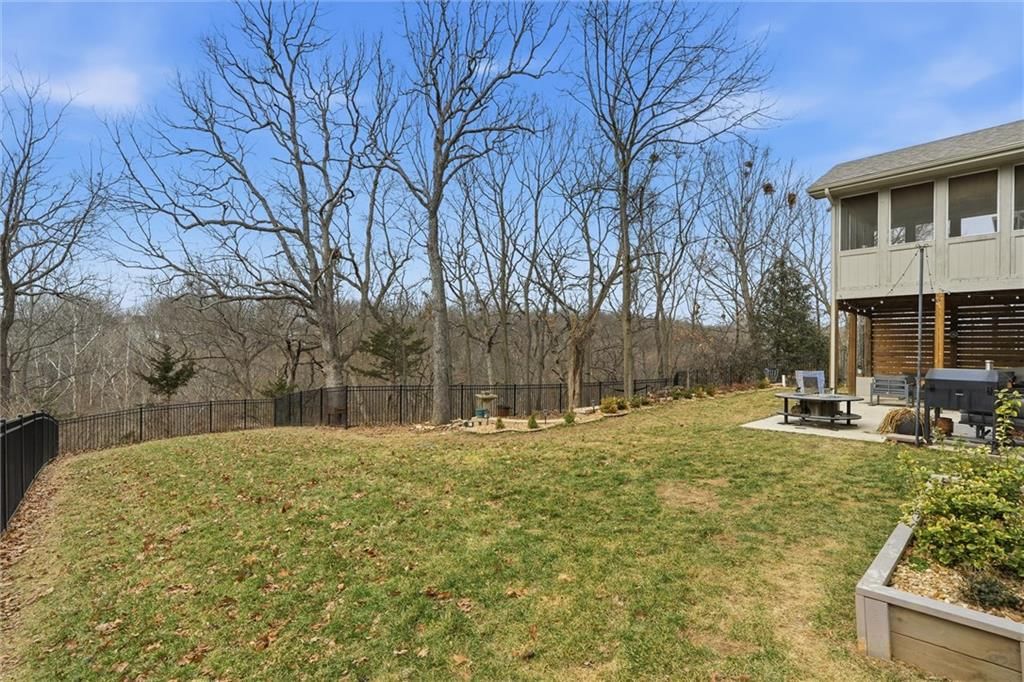 8608 Ridgeway Court — photo 42