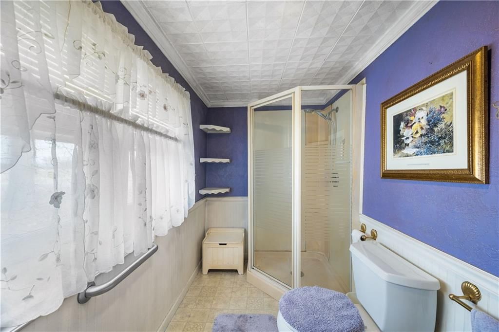 202 Cullen Avenue — photo 15