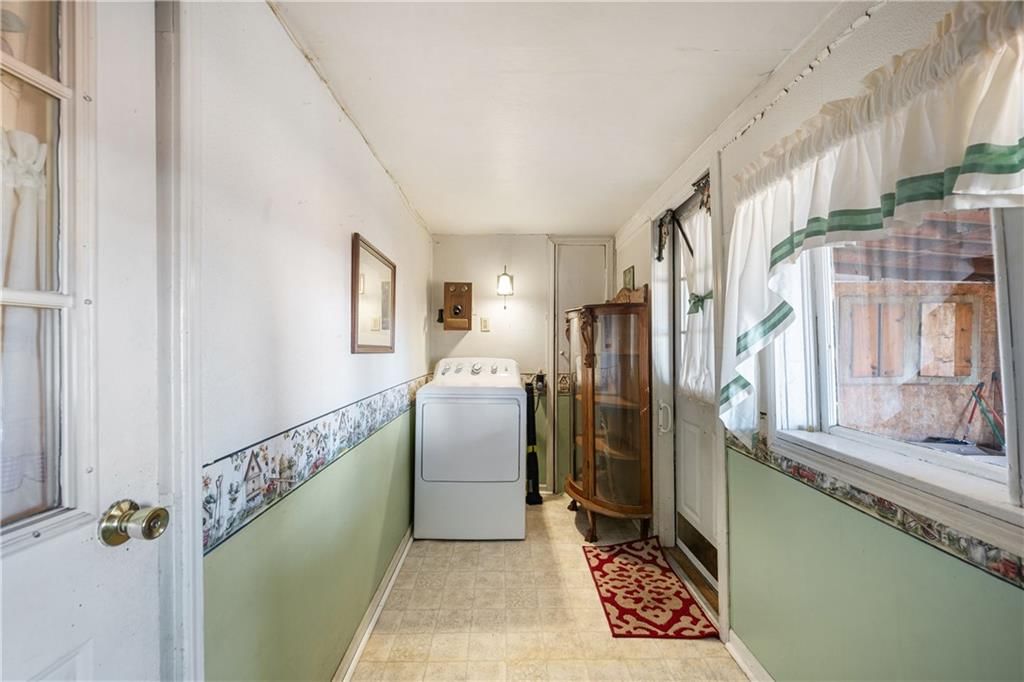 202 Cullen Avenue — photo 19