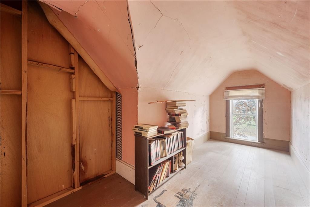 202 Cullen Avenue — photo 32