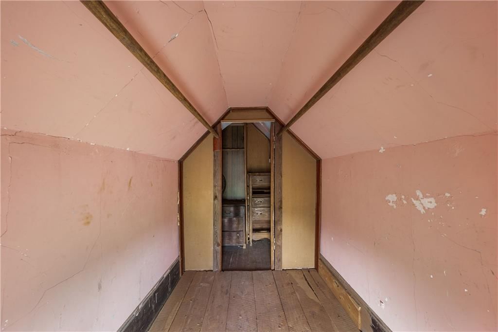 202 Cullen Avenue — photo 33