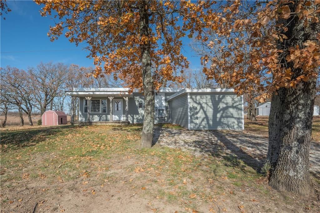 1015 W 21st Street — photo 3
