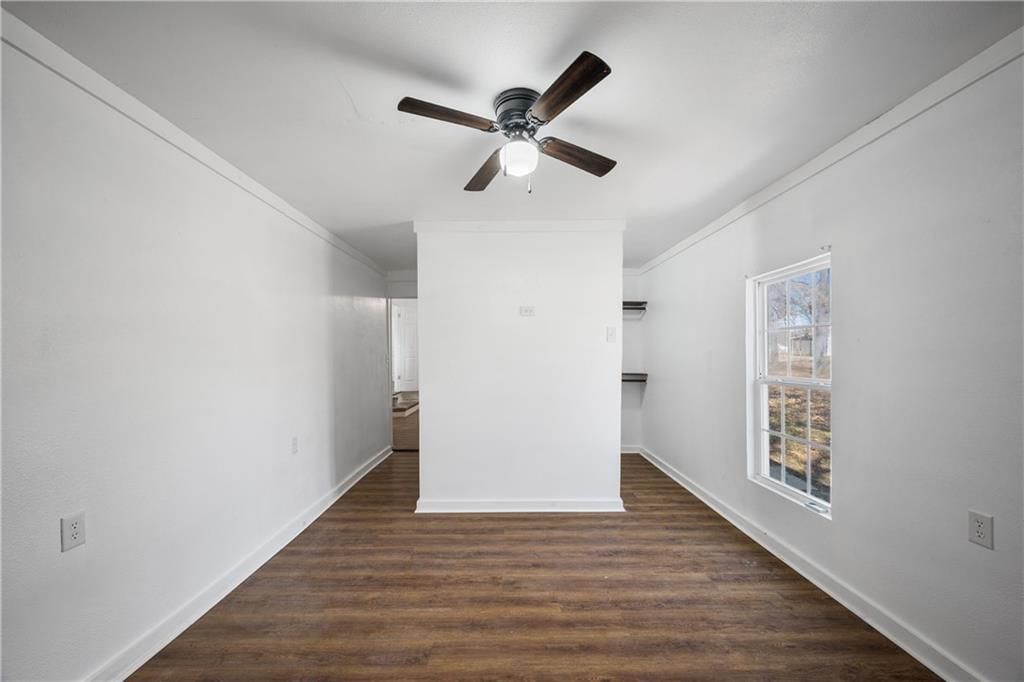 1015 W 21st Street — photo 15