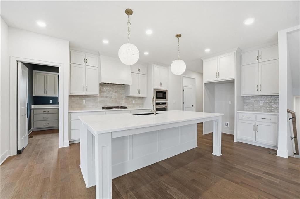 10515 N Liberty Street — photo 15