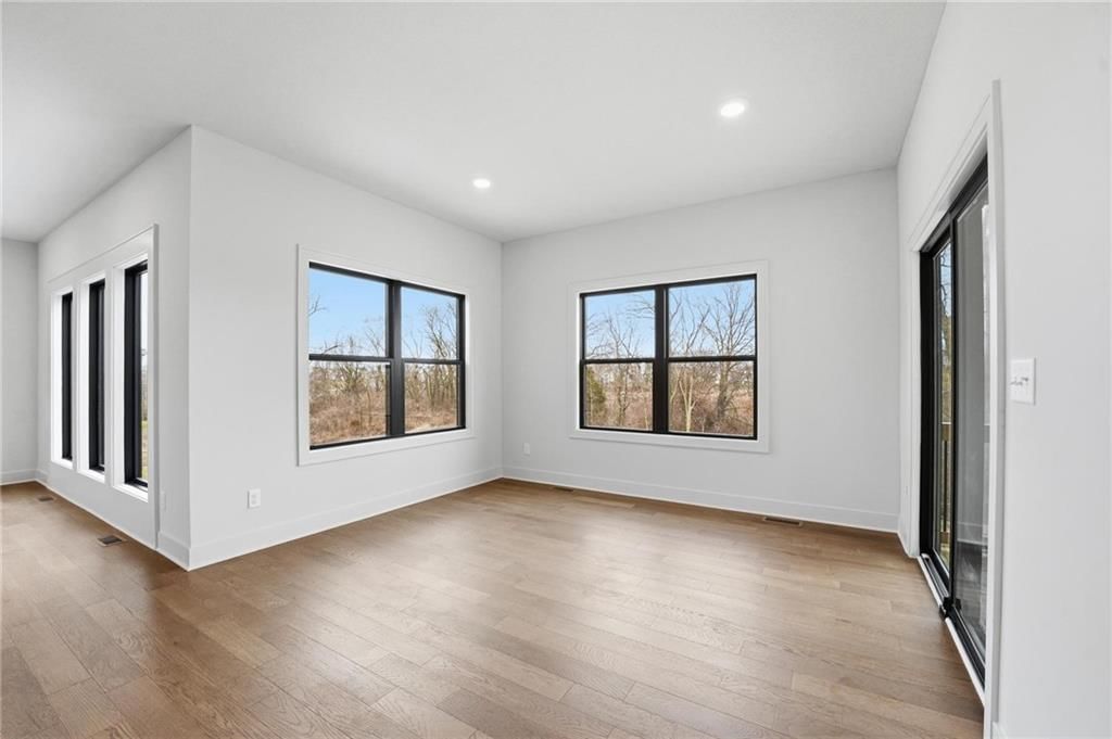 10515 N Liberty Street — photo 18