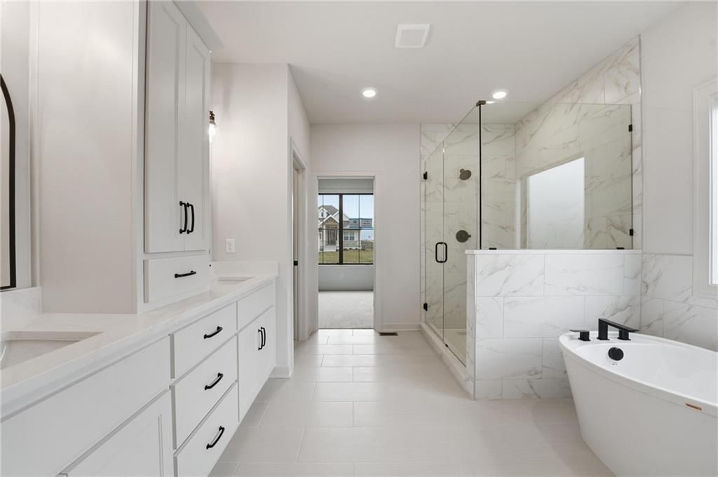 10515 N Liberty Street — photo 26