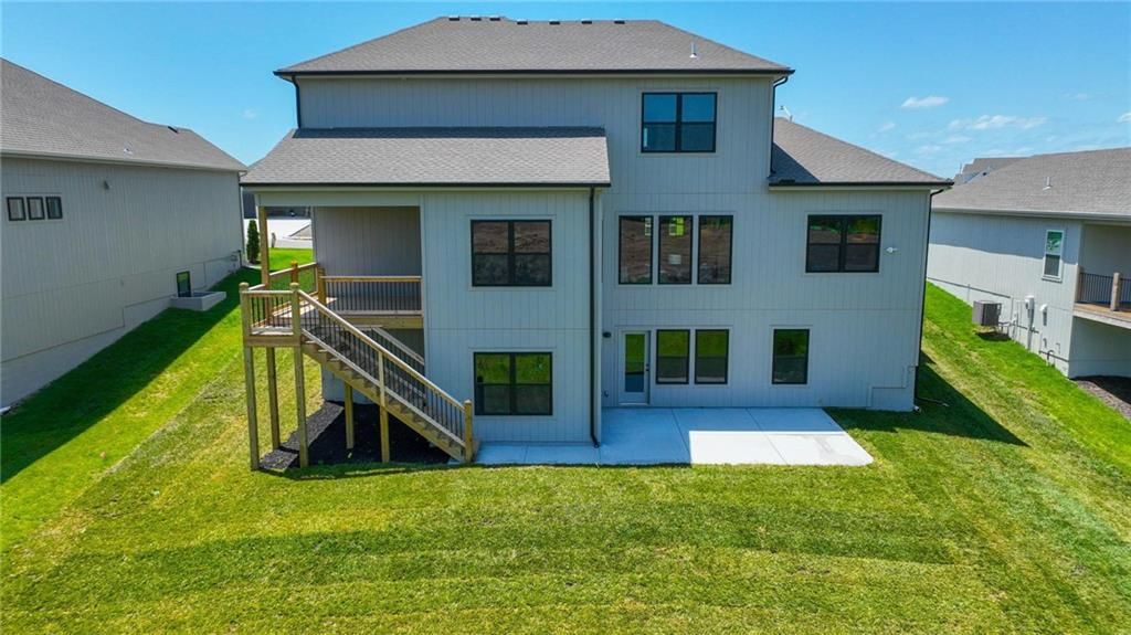 10515 N Liberty Street — photo 58