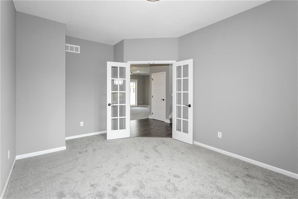 8907 NW Monroe Avenue — photo 17