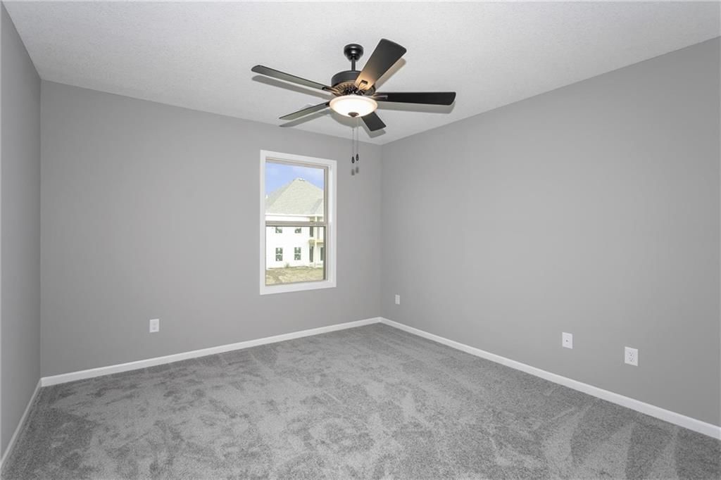 8907 NW Monroe Avenue — photo 21