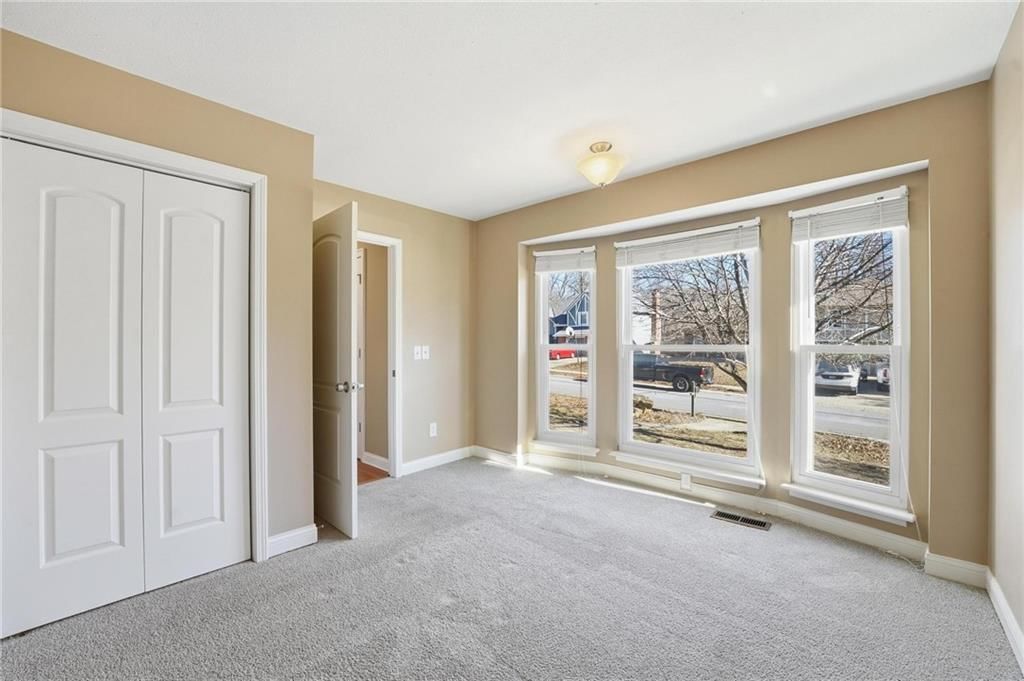 6114 Greenwood Street — photo 15