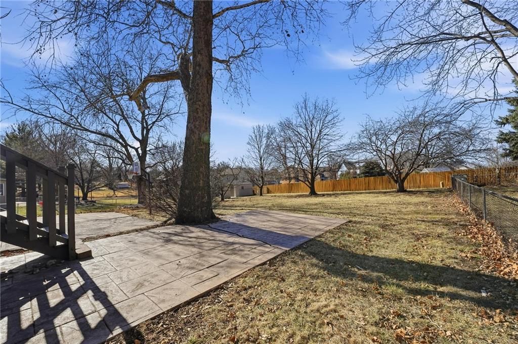 6114 Greenwood Street — photo 42