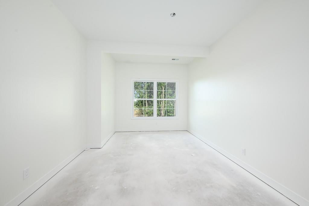 11456 Yecker Avenue — photo 19