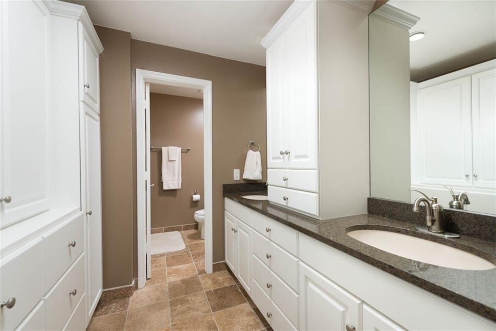 8706 Walmer Street — photo 20
