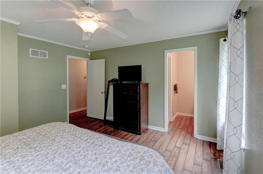 4945 N Euclid Avenue — photo 22