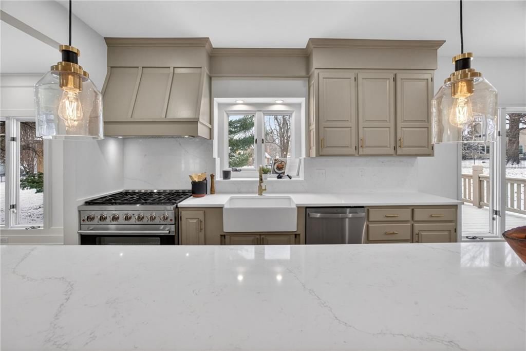 4912 W 114th Street — photo 19