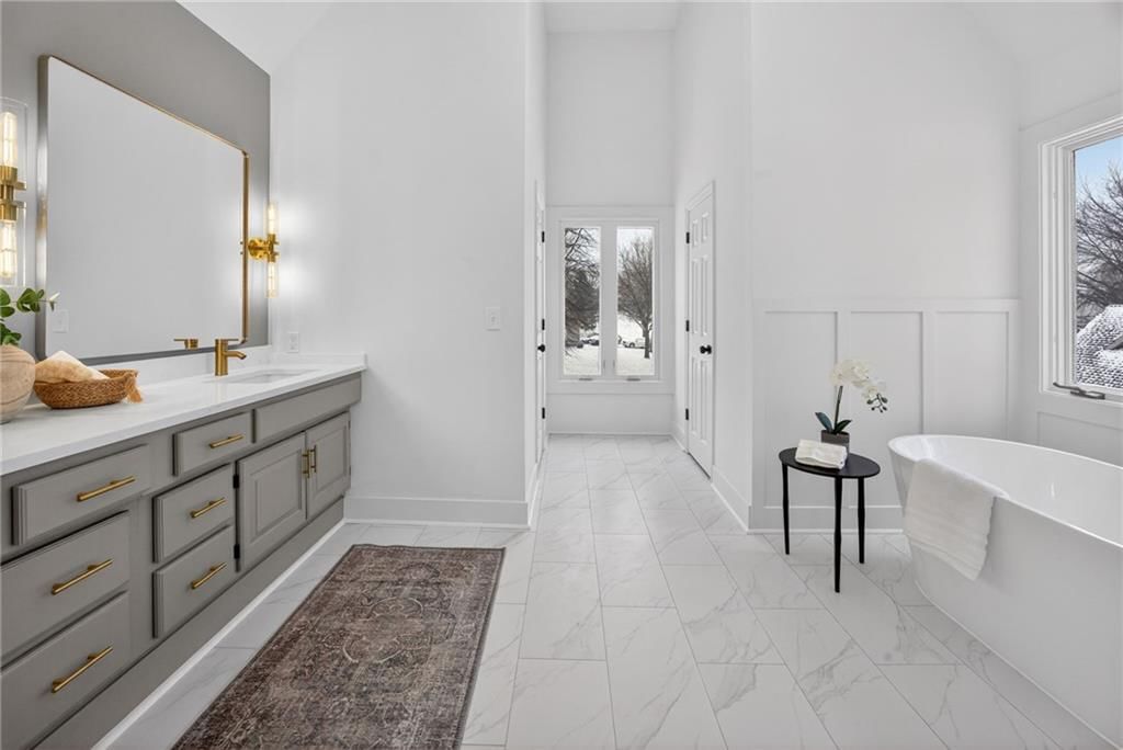 4912 W 114th Street — photo 37