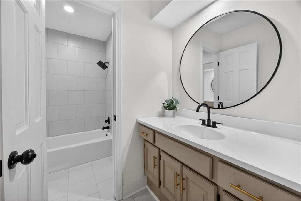 4912 W 114th Street — photo 48