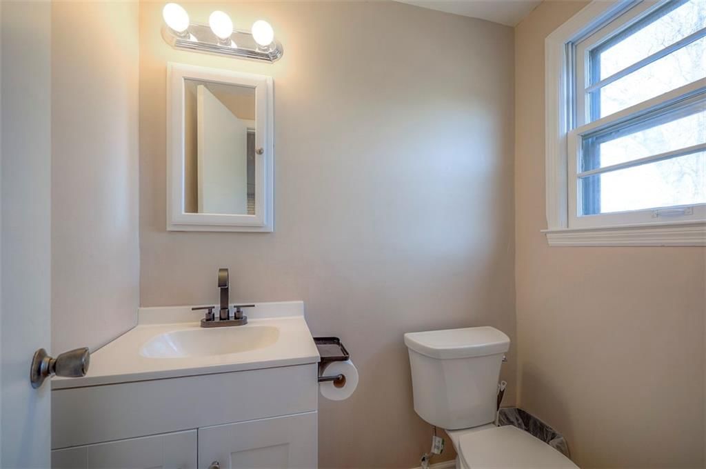 4931 Bluejacket Street — photo 27