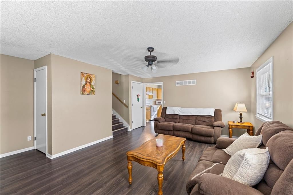 5515-5517 Crest Drive — photo 7