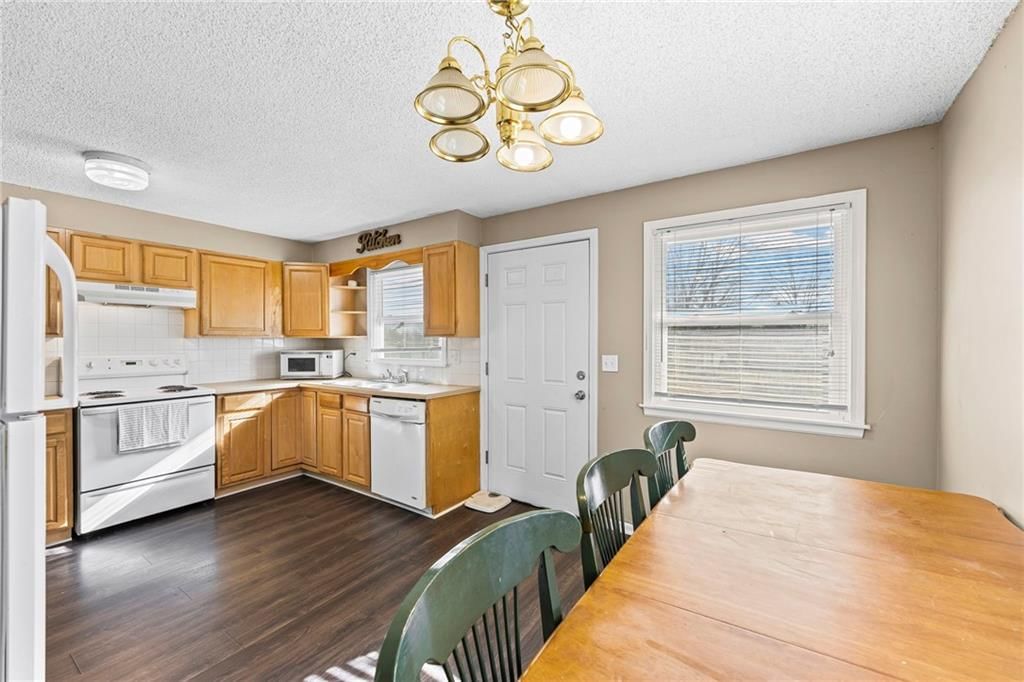 5515-5517 Crest Drive — photo 10