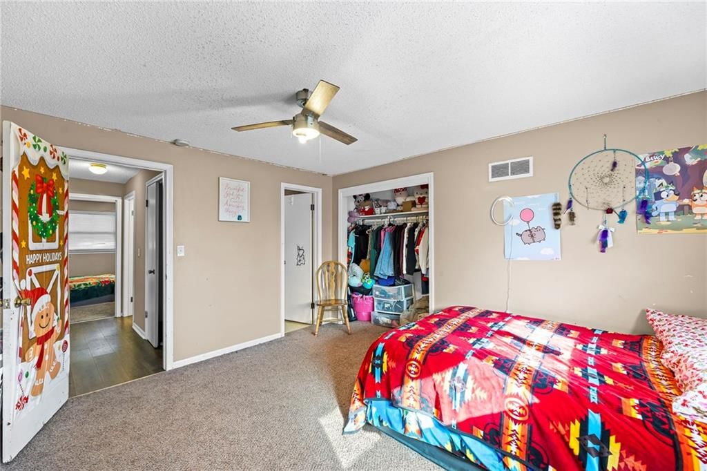 5515-5517 Crest Drive — photo 18