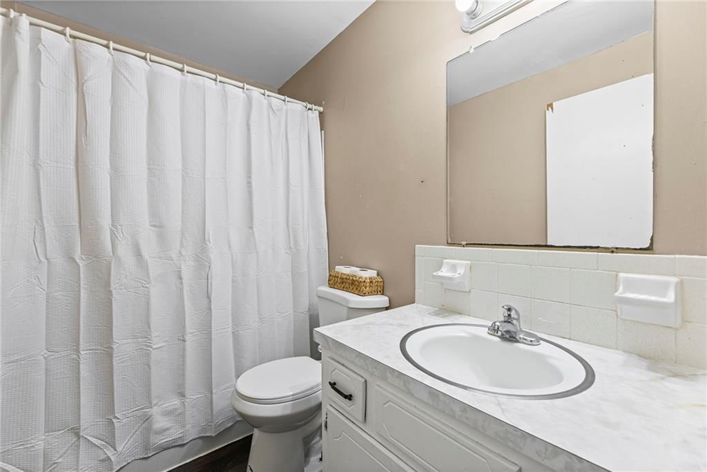 5515-5517 Crest Drive — photo 19