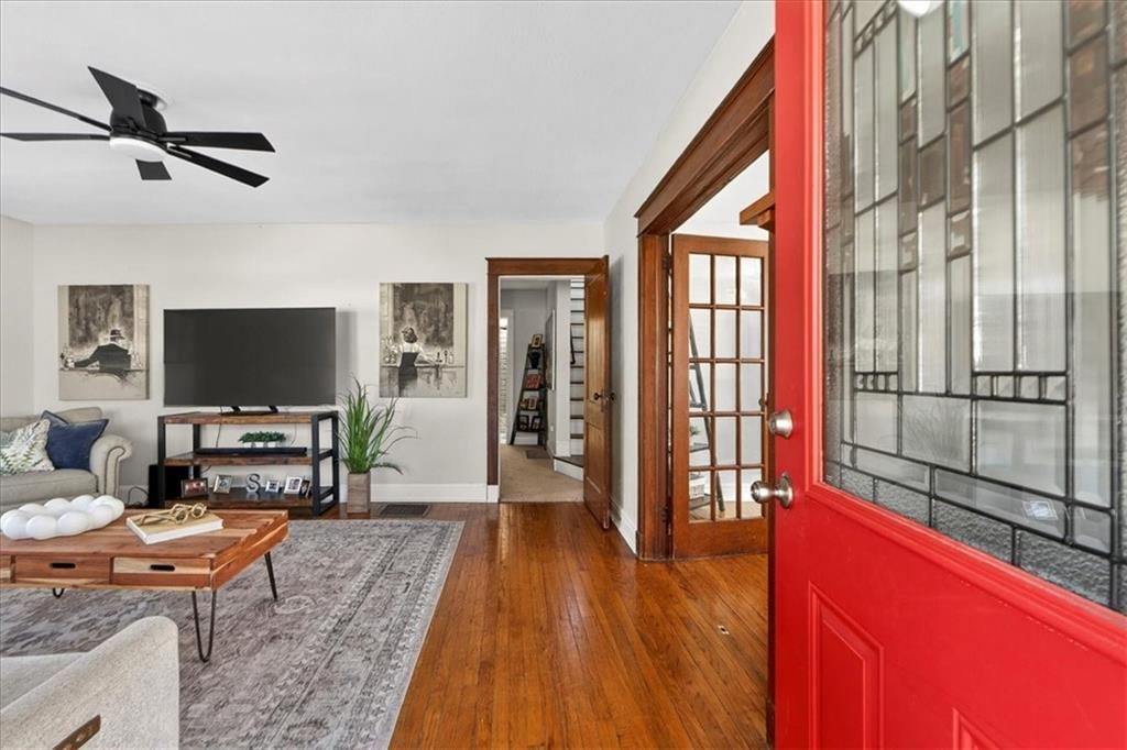 307 NE Green Street — photo 4