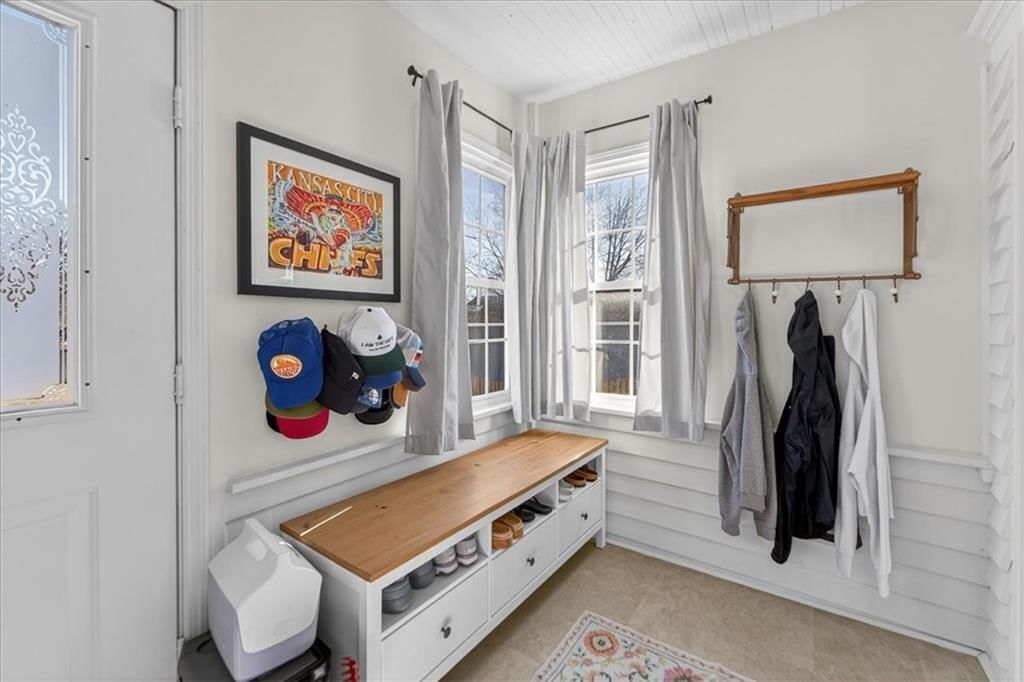 307 NE Green Street — photo 17