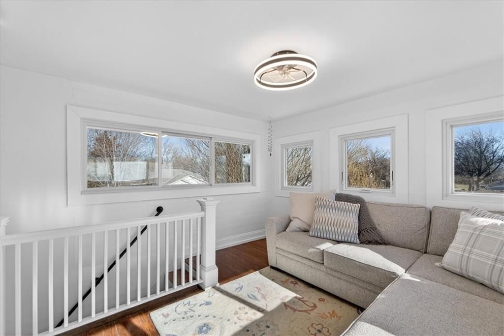 307 NE Green Street — photo 24