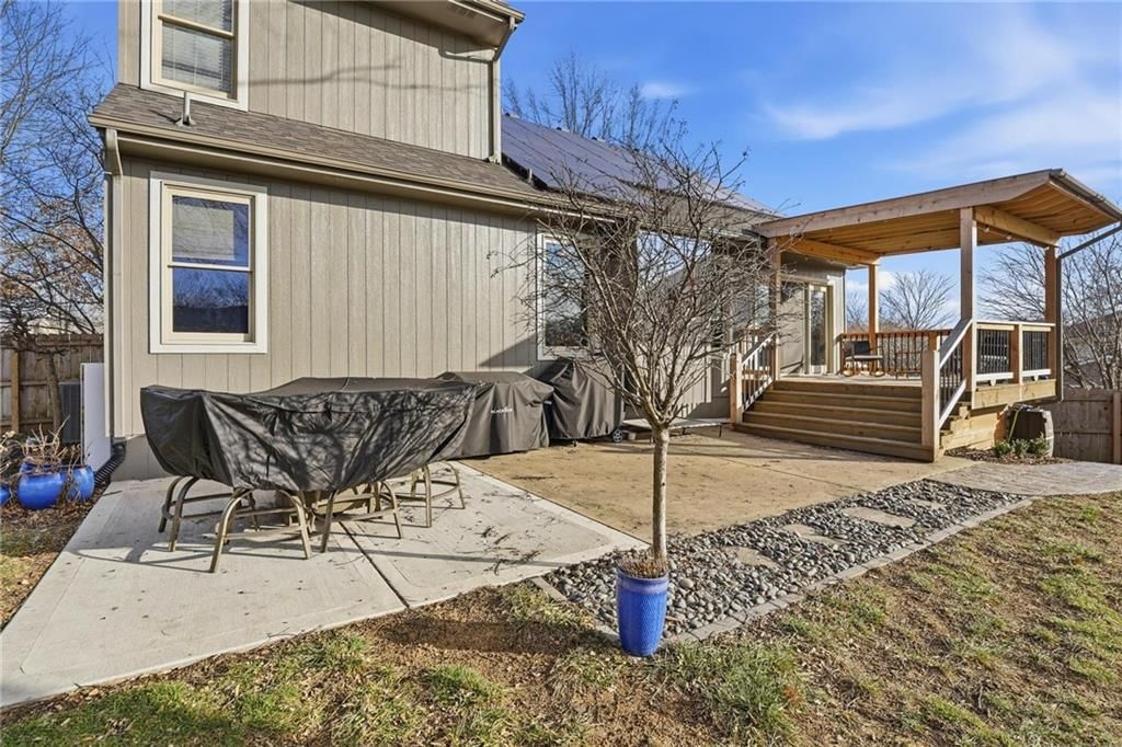 1201 Southcrest Drive — photo 33
