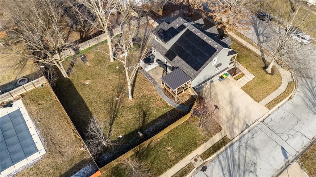 1201 Southcrest Drive — photo 41