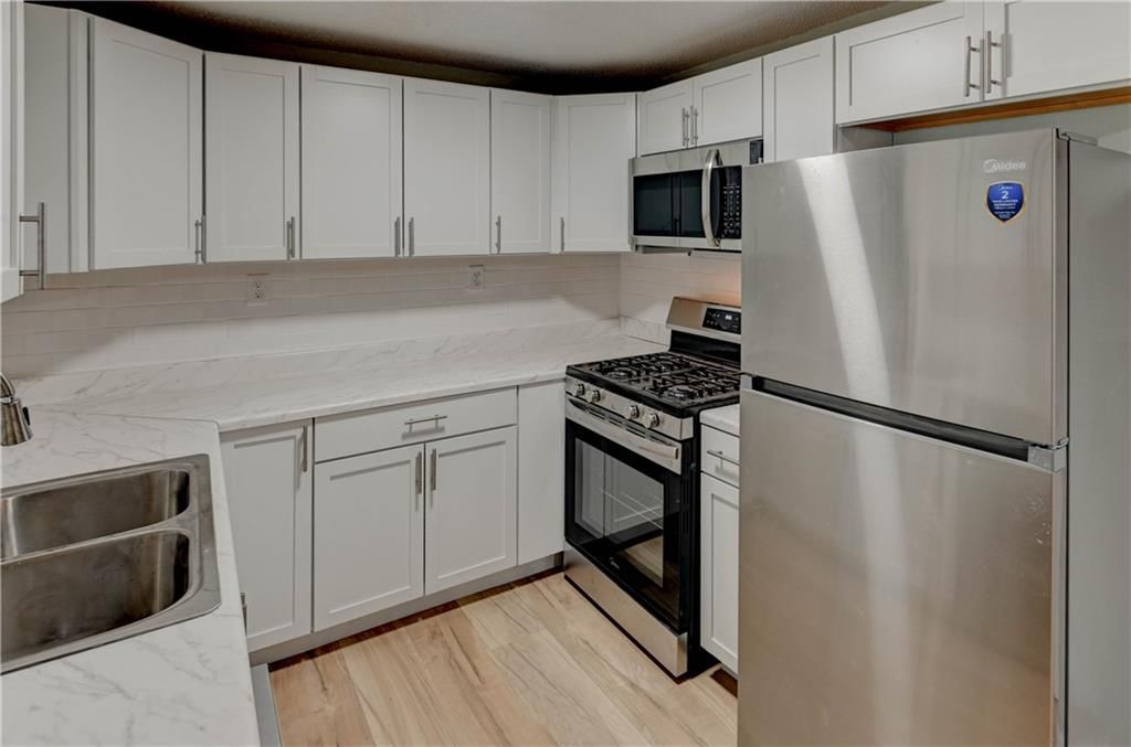 1204 E Salisbury Road — photo 11