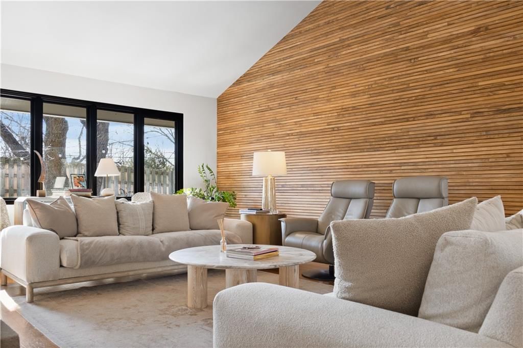 10240 Catalina N/A — photo 20