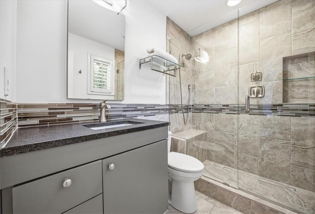 10240 Catalina N/A — photo 23