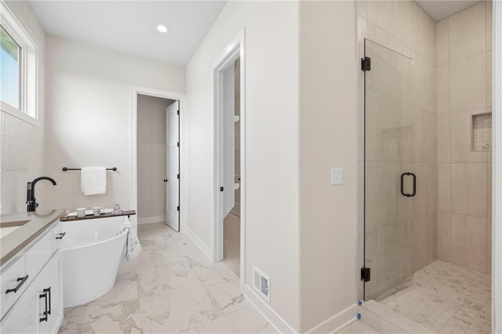 2127 NW killarney Lane — photo 35
