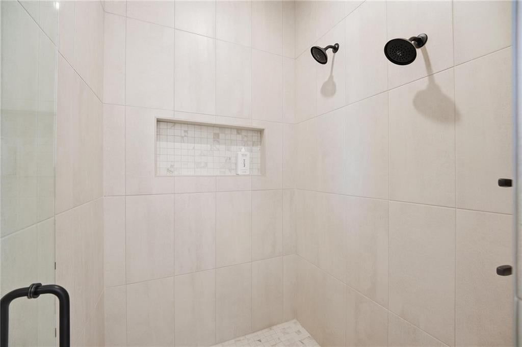2127 NW killarney Lane — photo 36