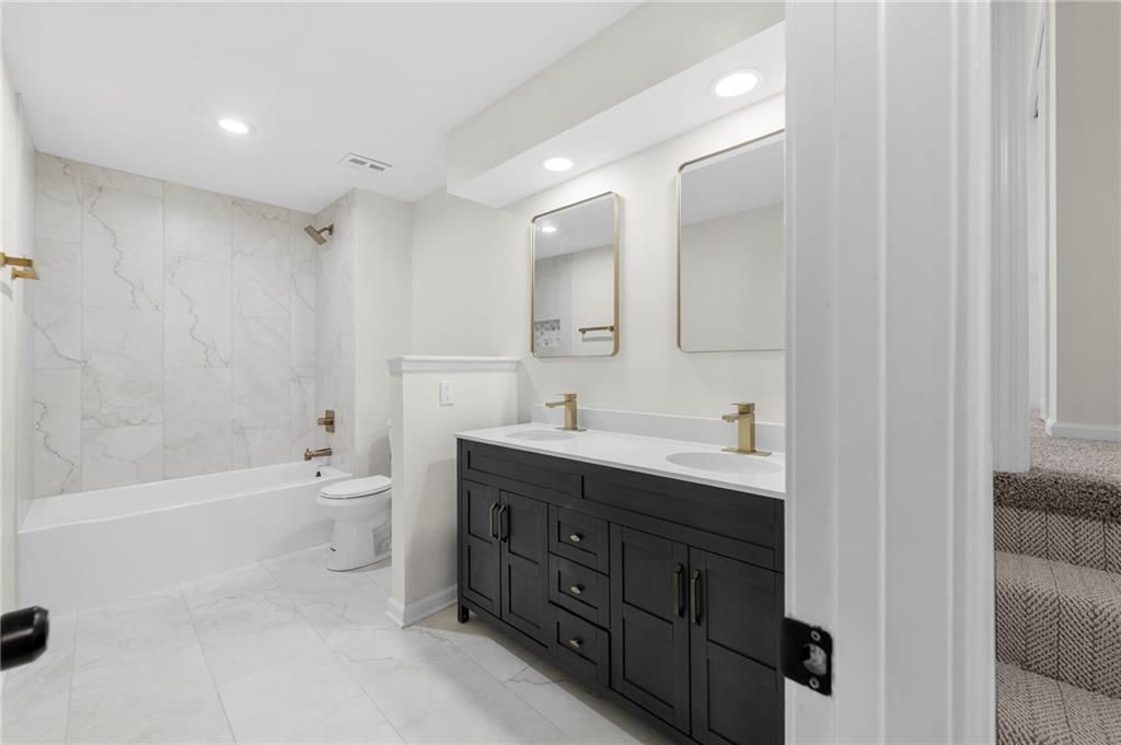 14417 S Locust Street — photo 42