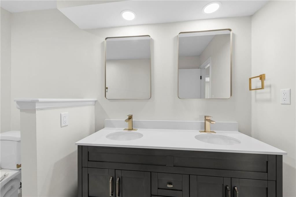 14417 S Locust Street — photo 43