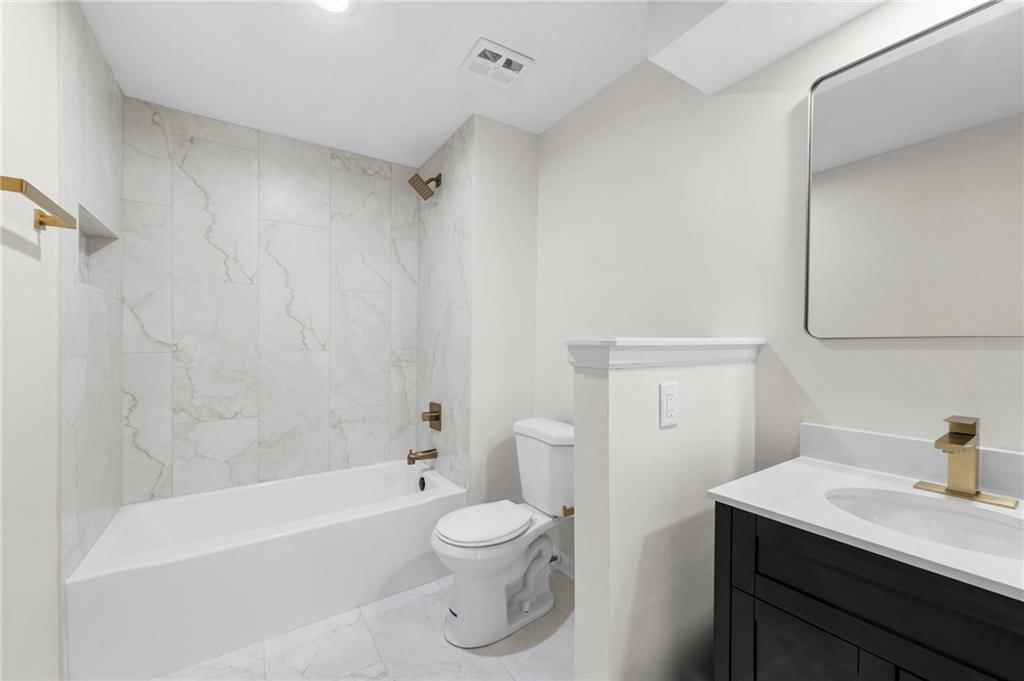 14417 S Locust Street — photo 44