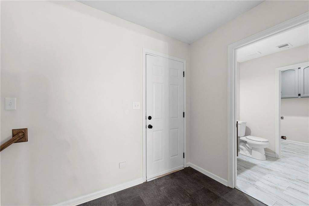 14417 S Locust Street — photo 49
