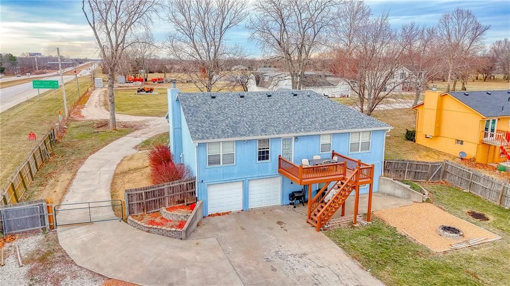 551 NW 1381st Road — photo 35