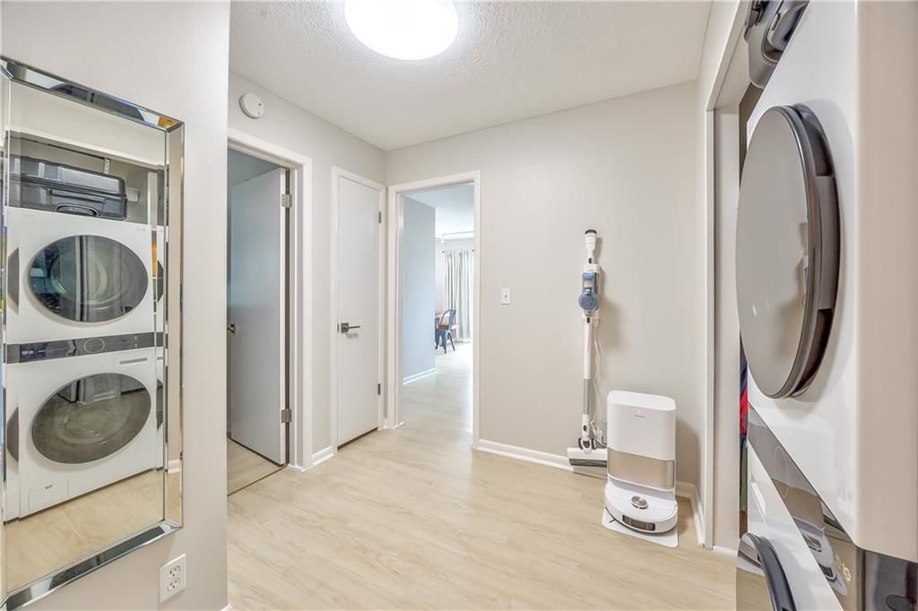 8718 METCALF Avenue — photo 27