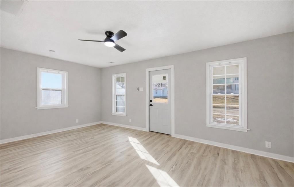 733 S Pecan Street — photo 5